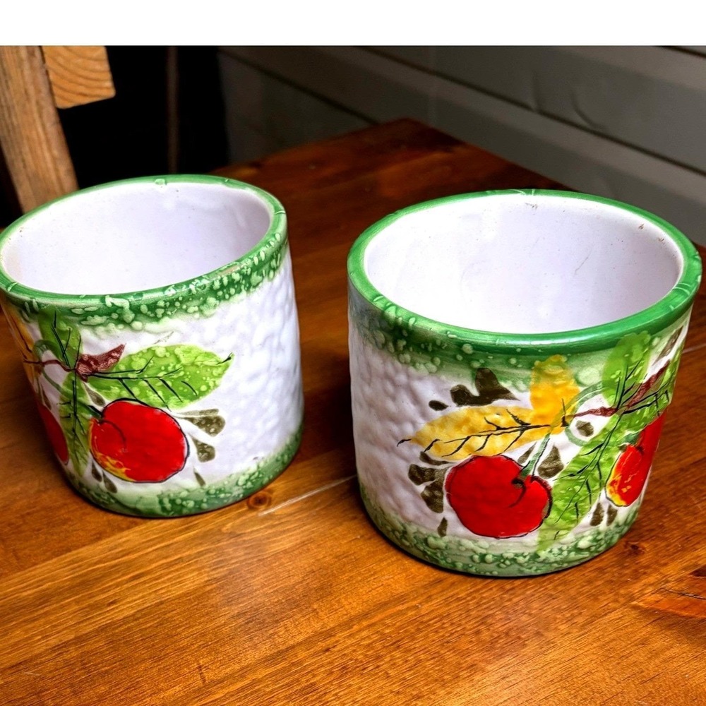 Vintage‎ Sgraffito Italian pottery cache pots Pair Mid century handpainted 4 in